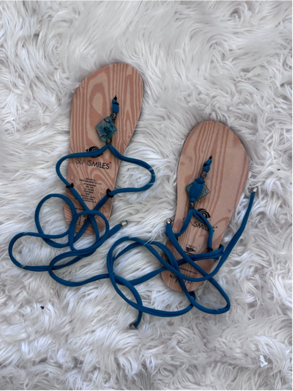 Sun Smiles nwot Sandals flip flops 6-7 blue Gladiator Style Beach Packable